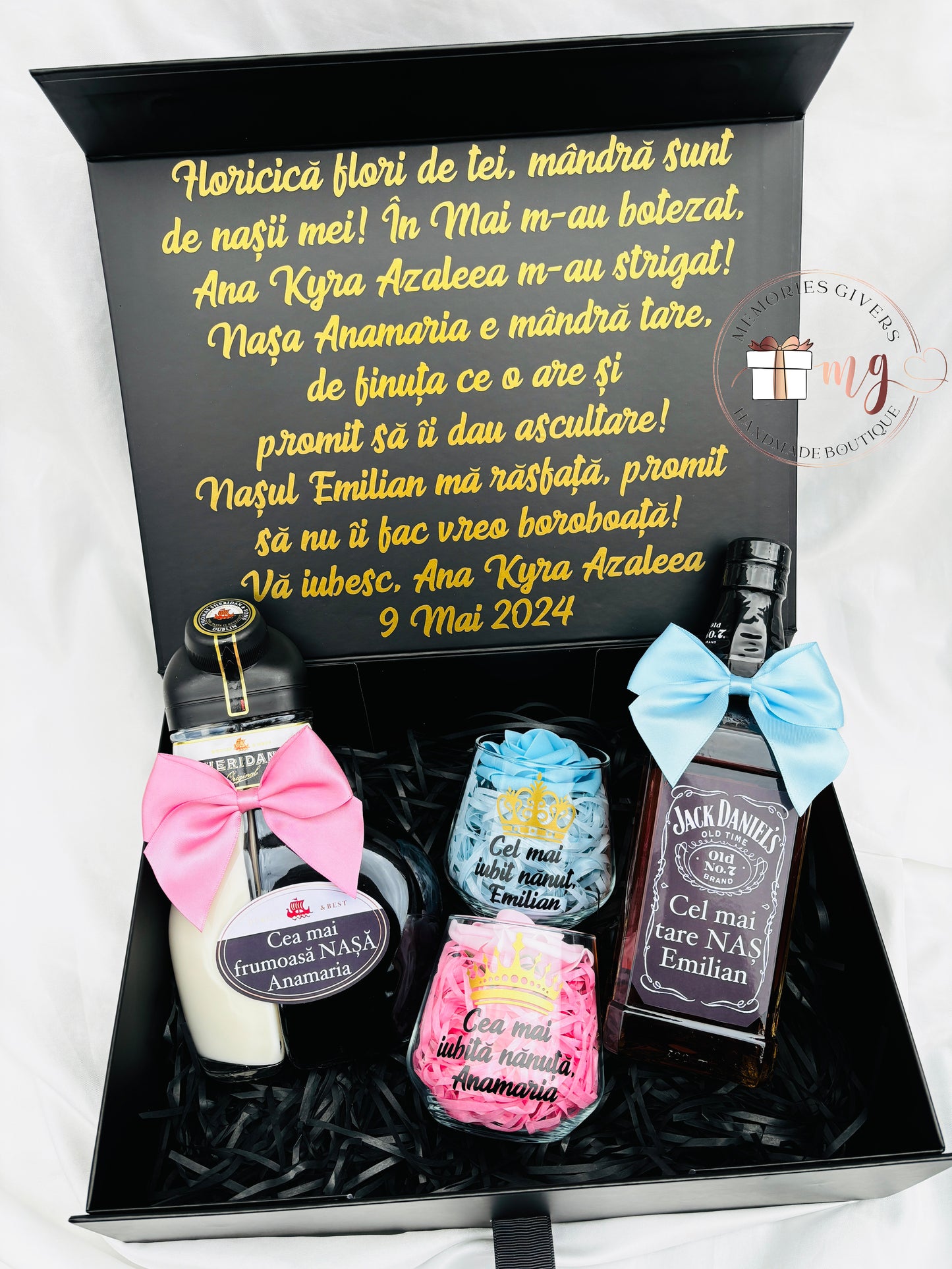 Cutie cu 2 sticle & pahare cu sau fără ciocolată