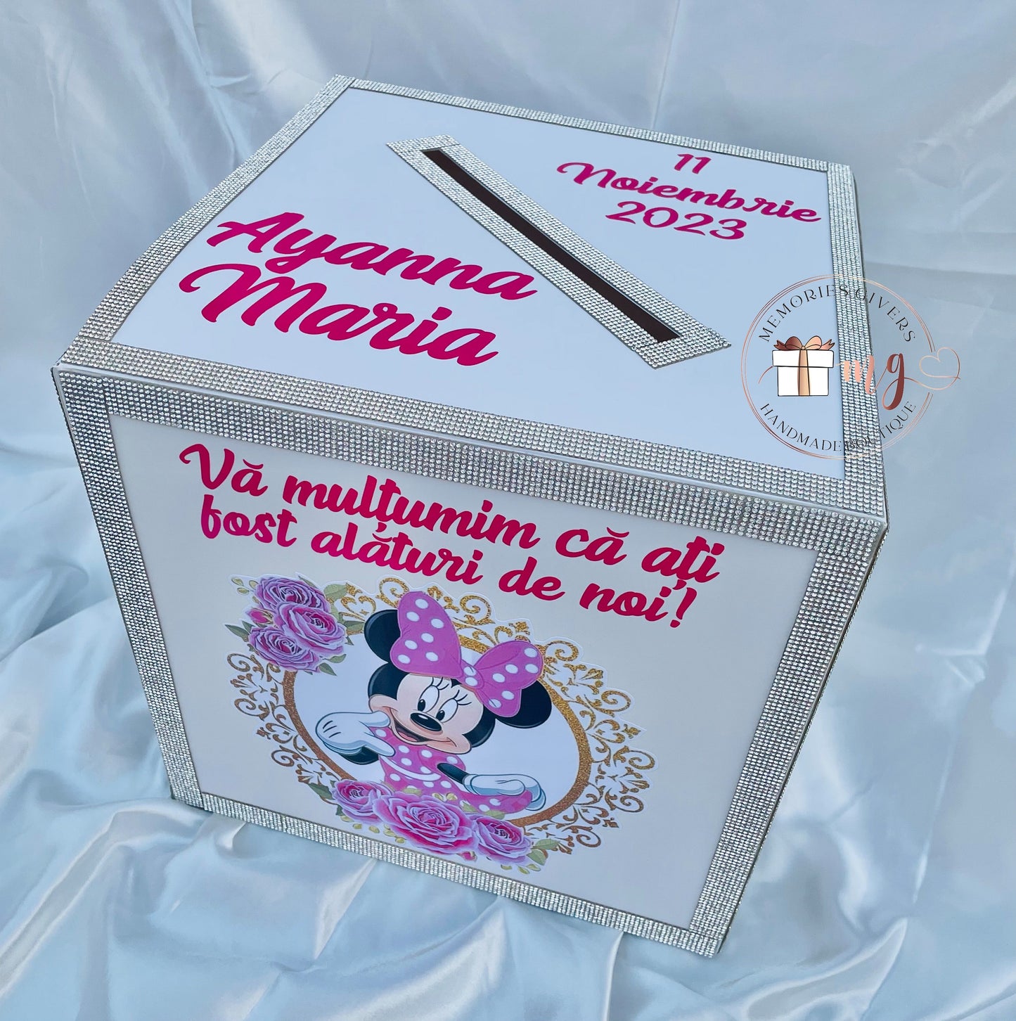 Cutie din carton pentru bani/dar - model fete