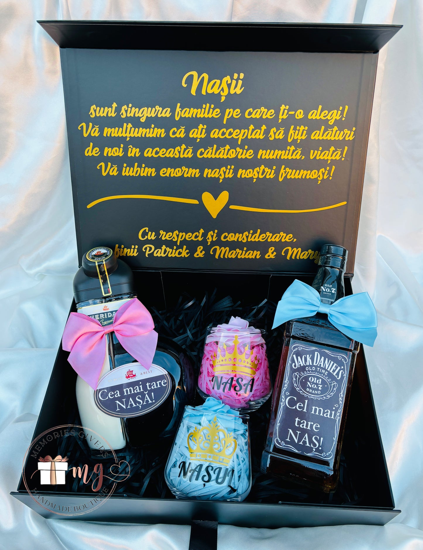 Cutie cu 2 sticle & pahare cu sau fără ciocolată