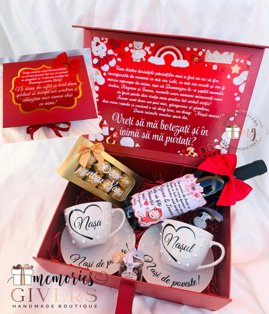 Cutie cu 2 căni, 2 farfurii și sticlă