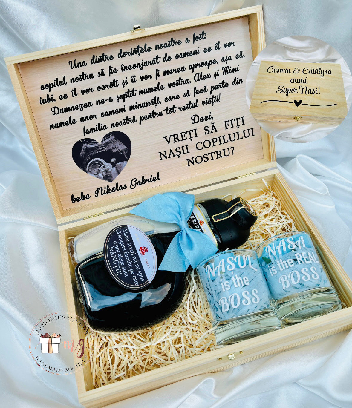 Cutie din lemn cu sticlă & pahare cu sau fără ciocolată