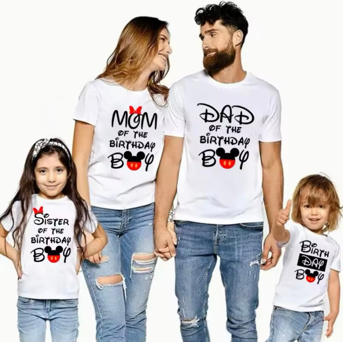 Tricouri personalizate pentru întreaga familie