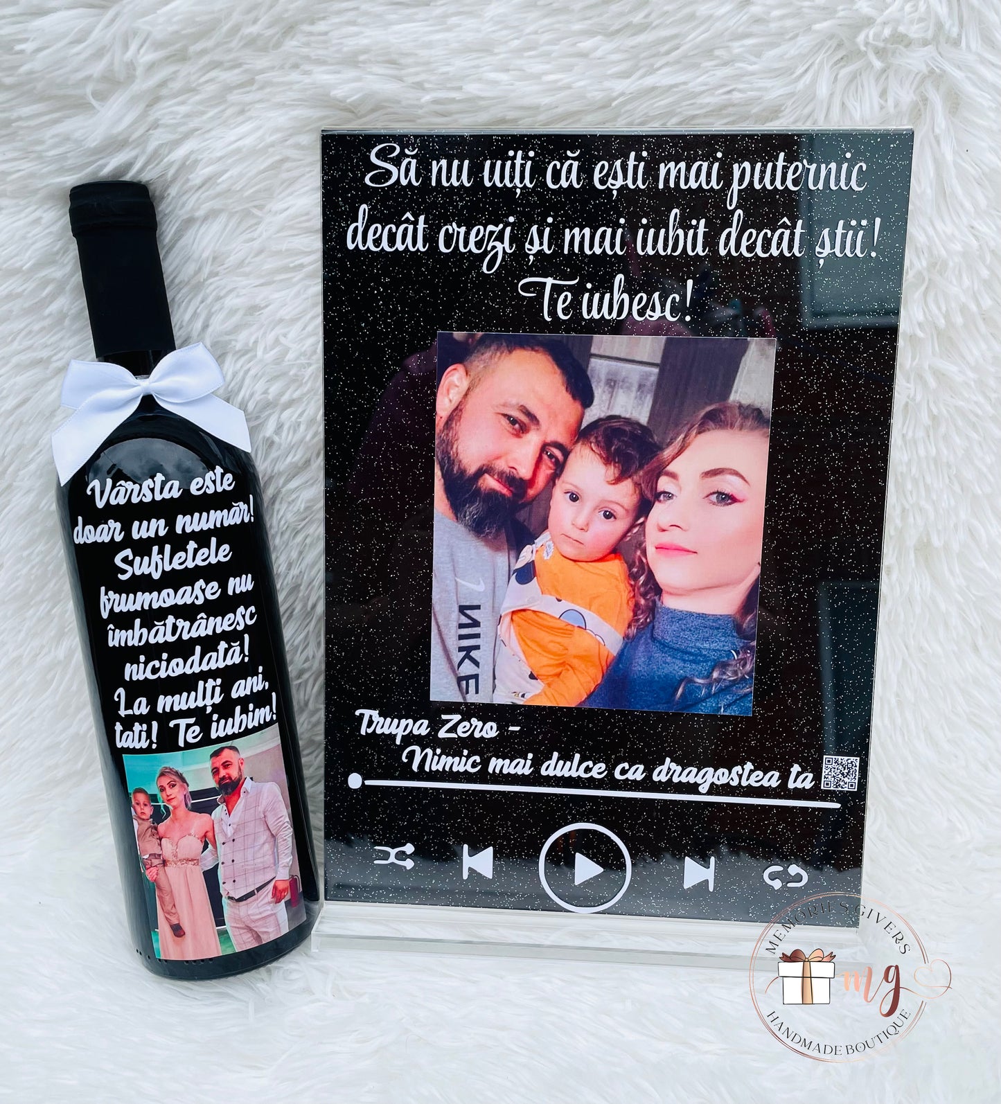 Doar placa acrilică A4 cu melodie sau cu sticlă și pungă de cadou