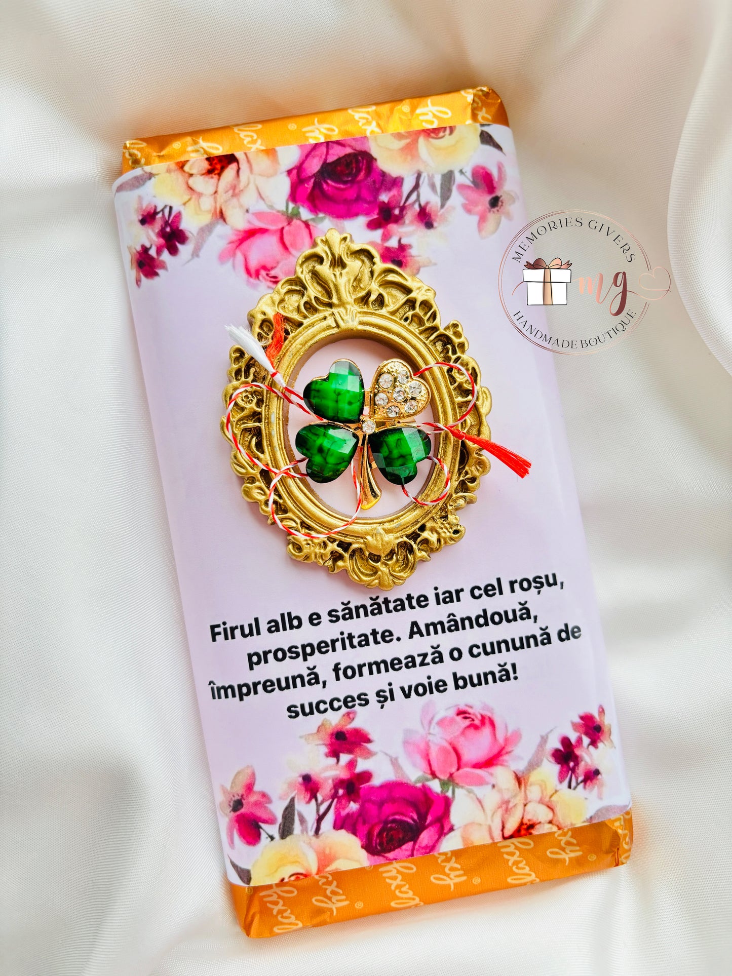 Ciocolată personalizată cu broșă mărțișor și Prosecco