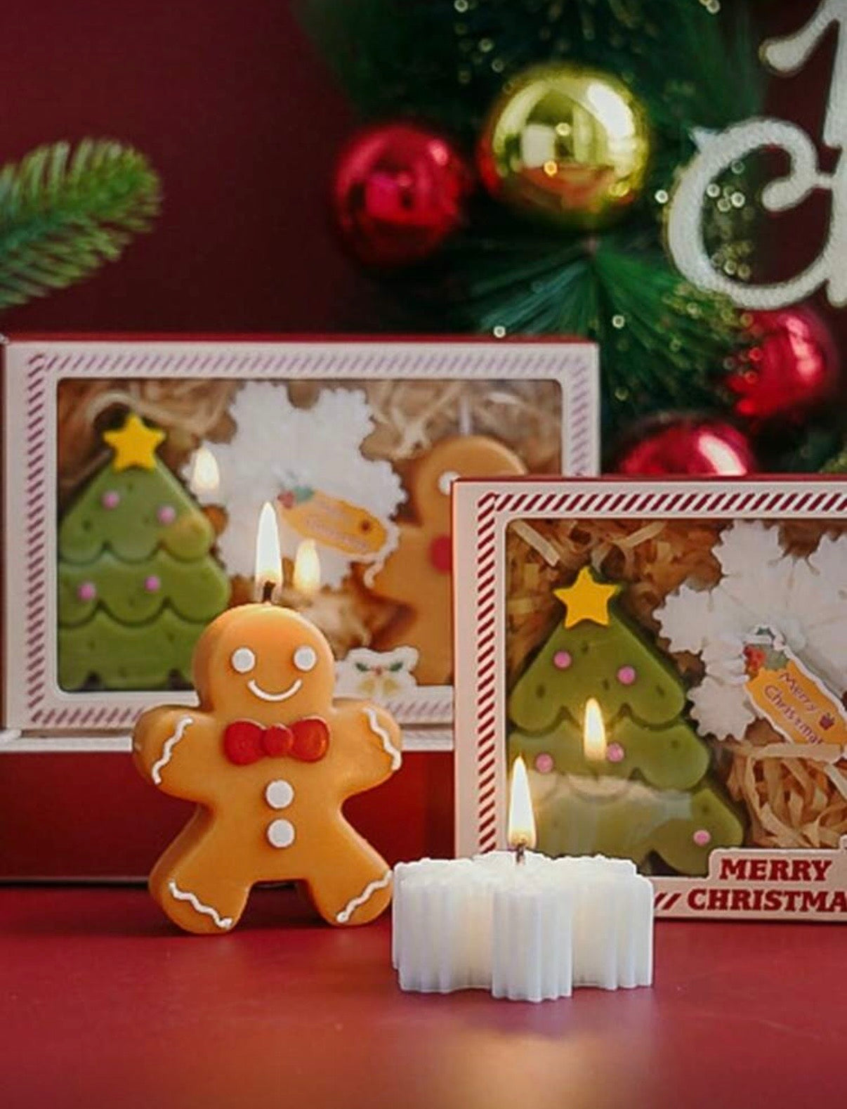 Cutie cu 3 lumânări mici