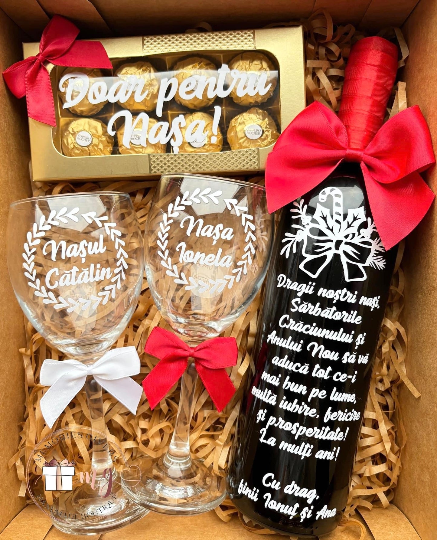 Set cu sticlă & pahare cu sau fără ciocolată