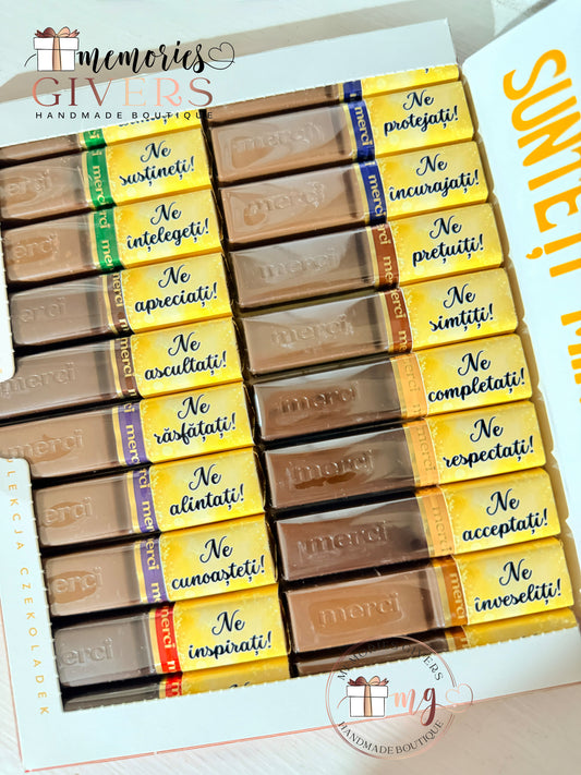Cutie cu ciocolată "Merci" 250g, personalizată cu 20 de motive pentru care te iubesc