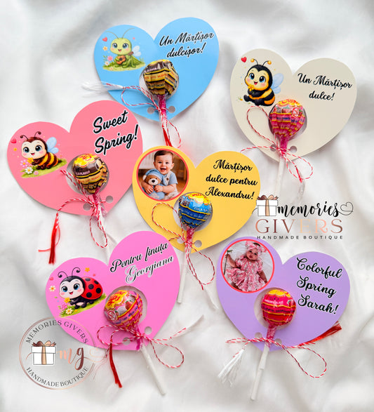 Bomboană Chupa-Chups pe cartonaș inimă personalizat