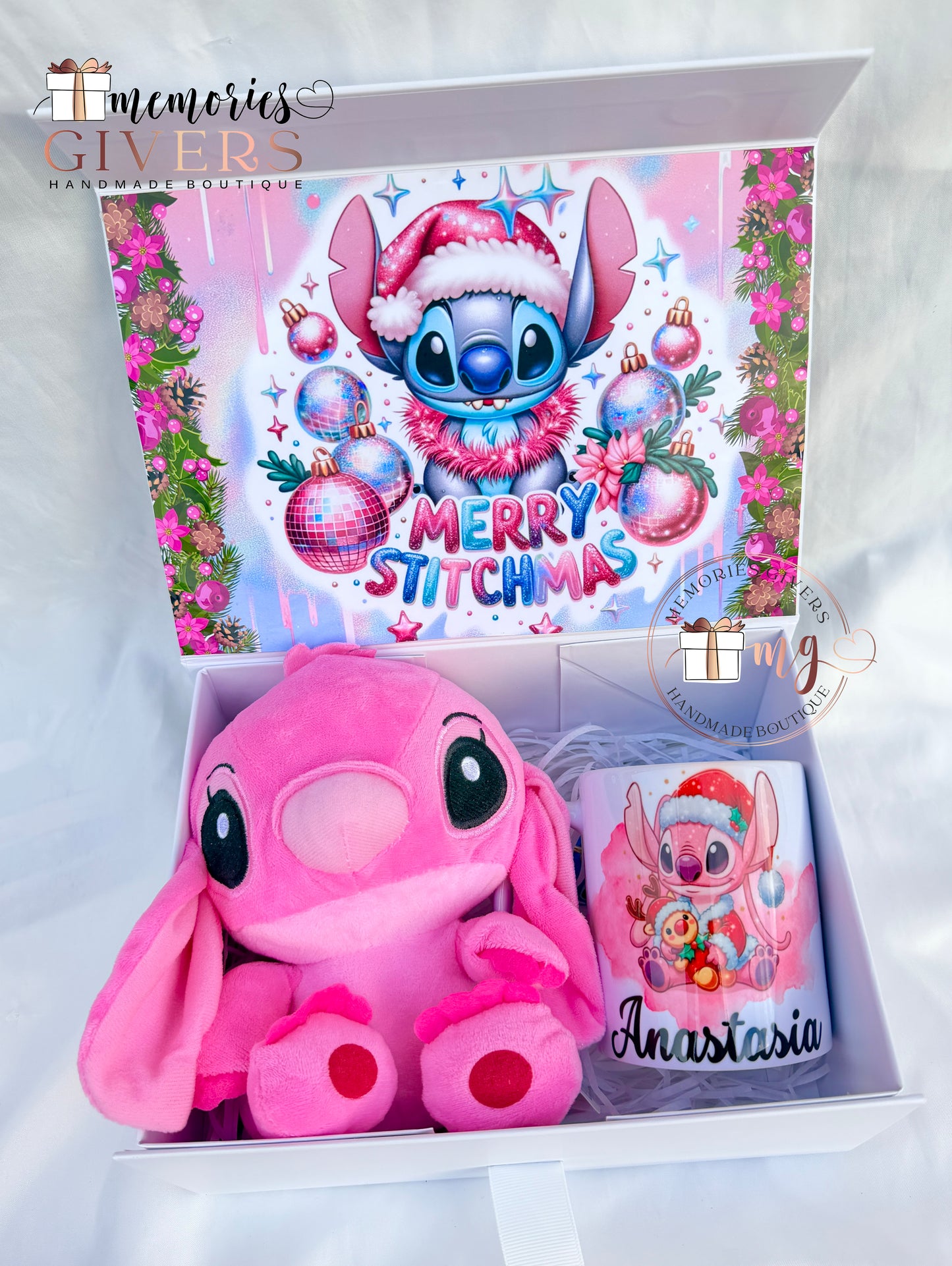 Cutie cu Stitch din plush și cană