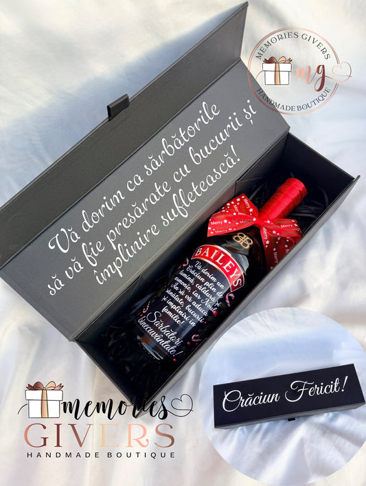 Doar sticla personalizată sau în cutie/pungă de cadou