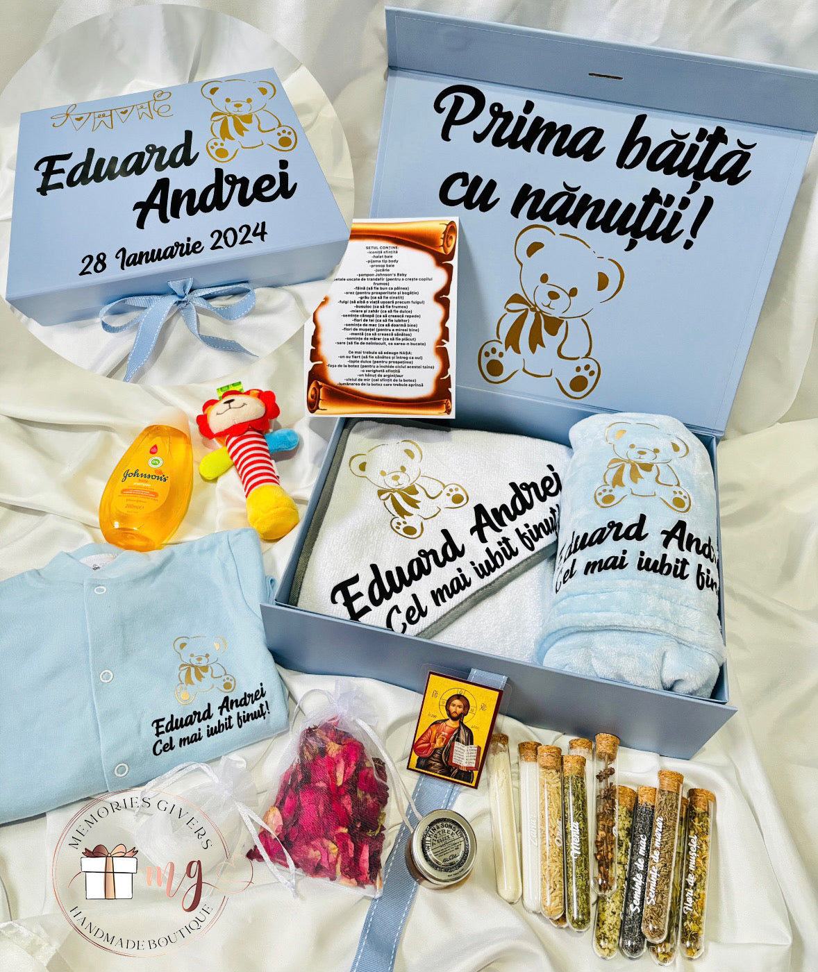 Set albastru prima băiță după Botez cu hăinuțe personalizate