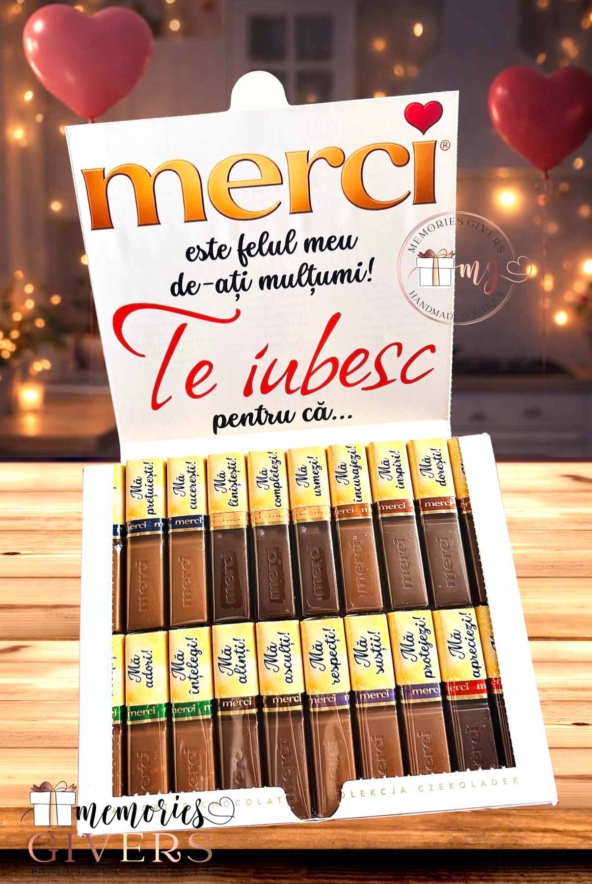 Cutie cu ciocolată "Merci" 250g, personalizată cu 20 de motive pentru care te iubesc