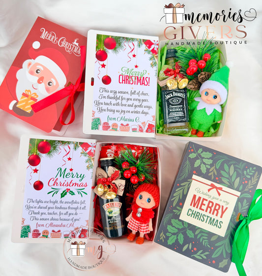 Cutie în formă ce carte cu mini-băutură și păpușică