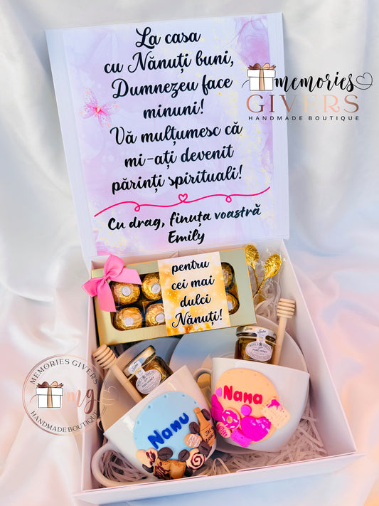 Set cu 2 căni personalizate cu lut polimeric pentru Nănuți